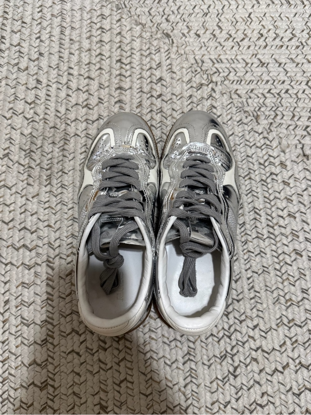 ALOHAS TB.490 Rife Shimmer Metallic Leather Sneakers in Silver Cream - Picture 7 of 12